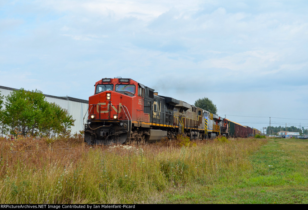 CN 2652 leads 403 near MP 123